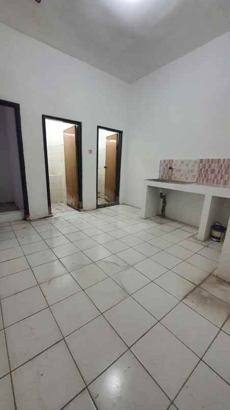 disewakan ruko gudang kantor kedung asem rungkut