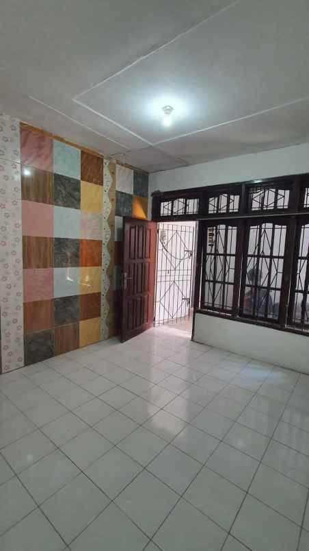 disewakan ruko gudang kantor kedung asem rungkut