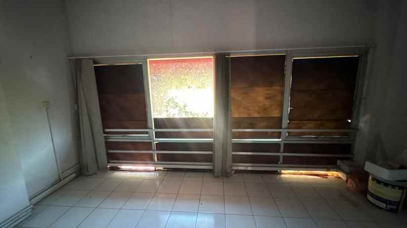 disewakan ruko gudang kantor manyar garden regency