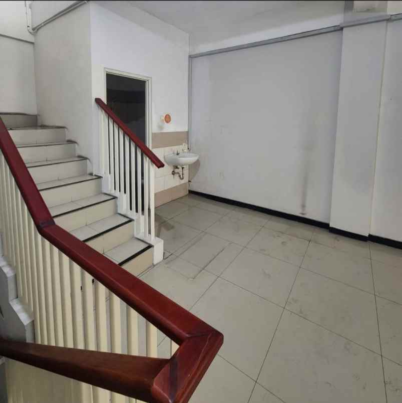 disewakan ruko gudang kantor rungkut industri