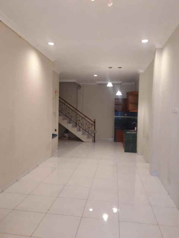 disewakan rumah bangun cipta sarana