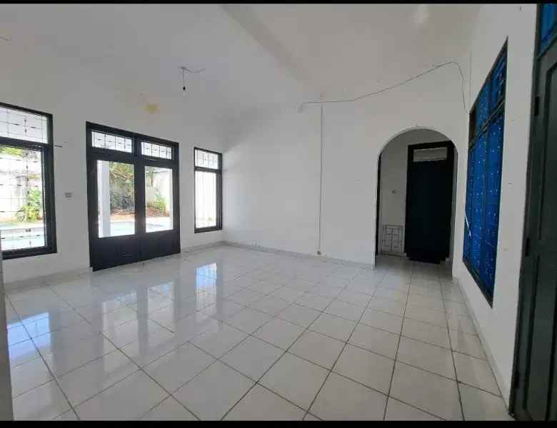 disewakan rumah cinere depok