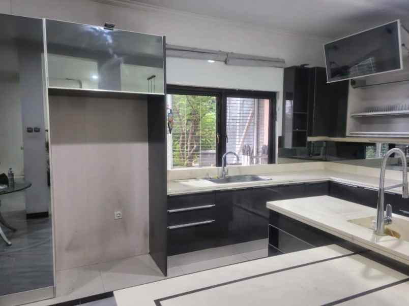 disewakan rumah cluster alamanda jgc