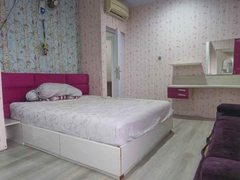 disewakan rumah cluster alamanda jgc