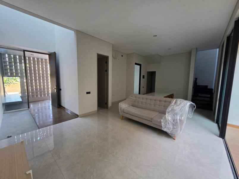 disewakan rumah dempsey hills citraland
