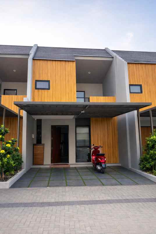disewakan rumah grand wisata cluster o8