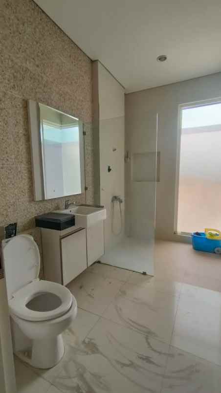 disewakan rumah jalan raya bypass mojoagung