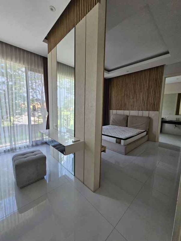 disewakan rumah jalan somerset citraland