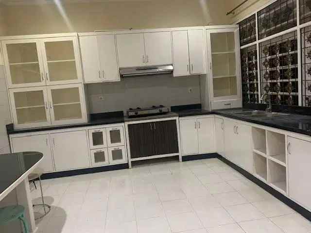 disewakan rumah kebagusan