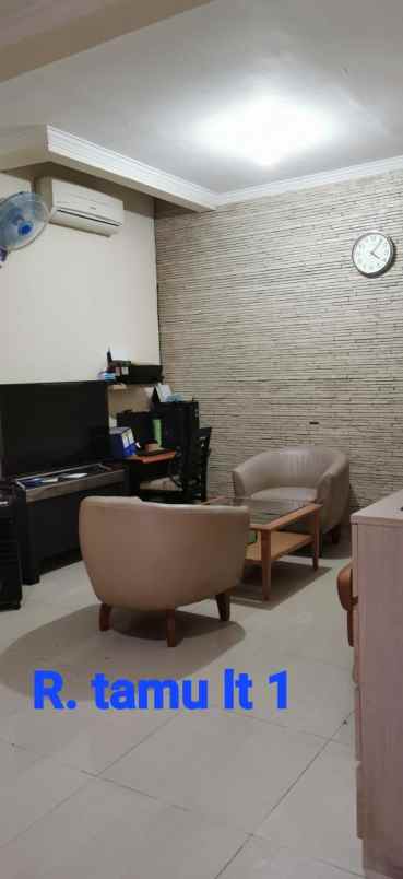 disewakan rumah kelapa gading