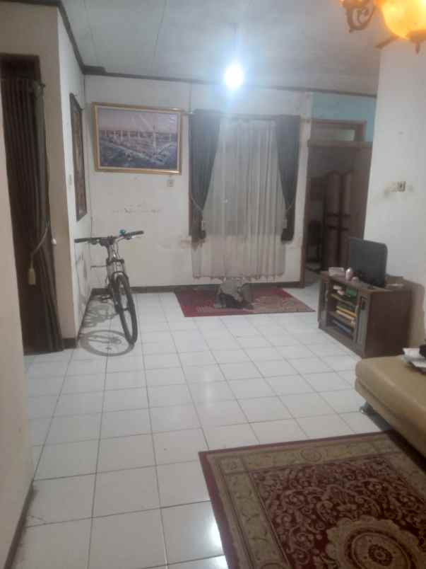 disewakan rumah komplek griya bandung asri