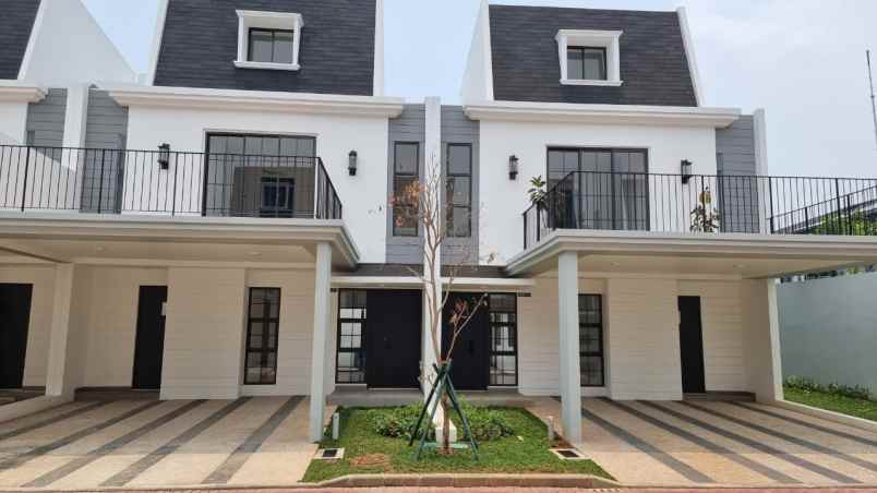 disewakan rumah maison de wisteria metland