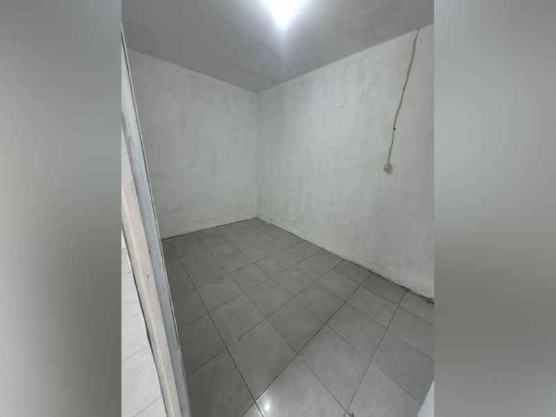 disewakan rumah perumahan bukit golf