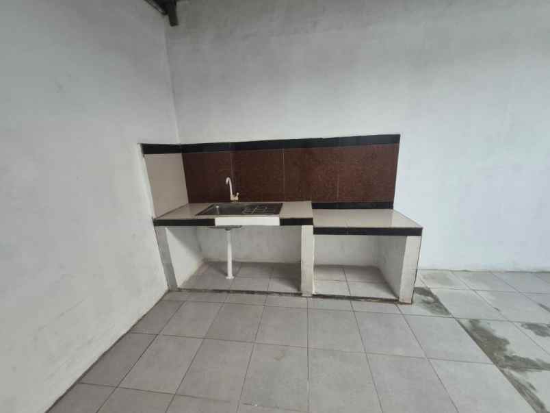 disewakan rumah perumahan bukit golf