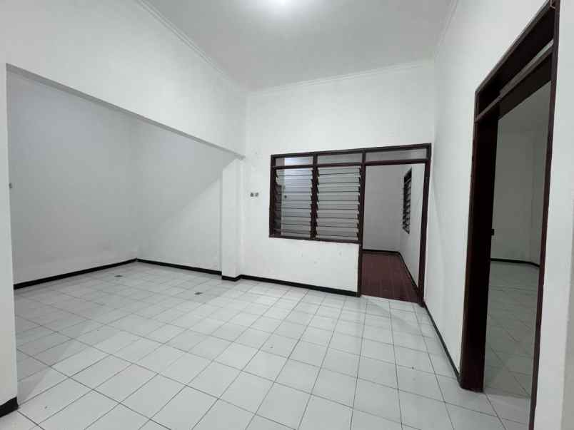 disewakan rumah wiguna gununganyar