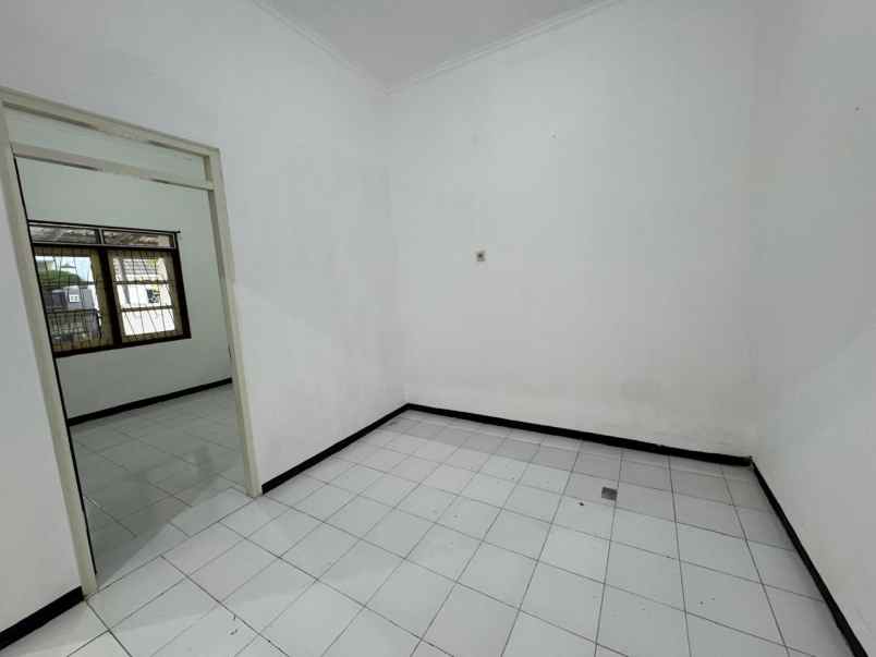 disewakan rumah wiguna gununganyar