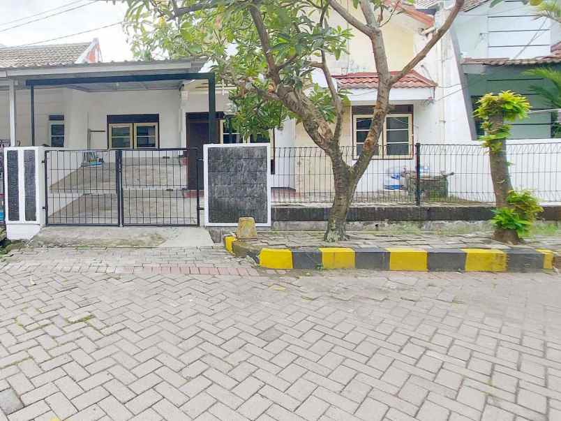 disewakan rumah wiguna gununganyar