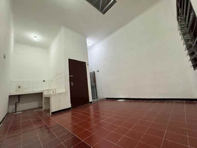 disewakan rumah wiguna gununganyar