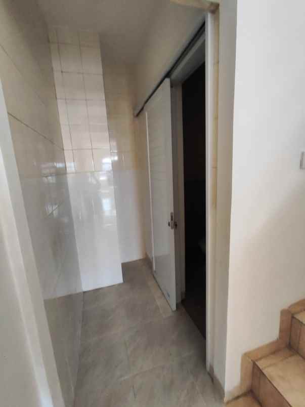 for rent ruko gatsu barat