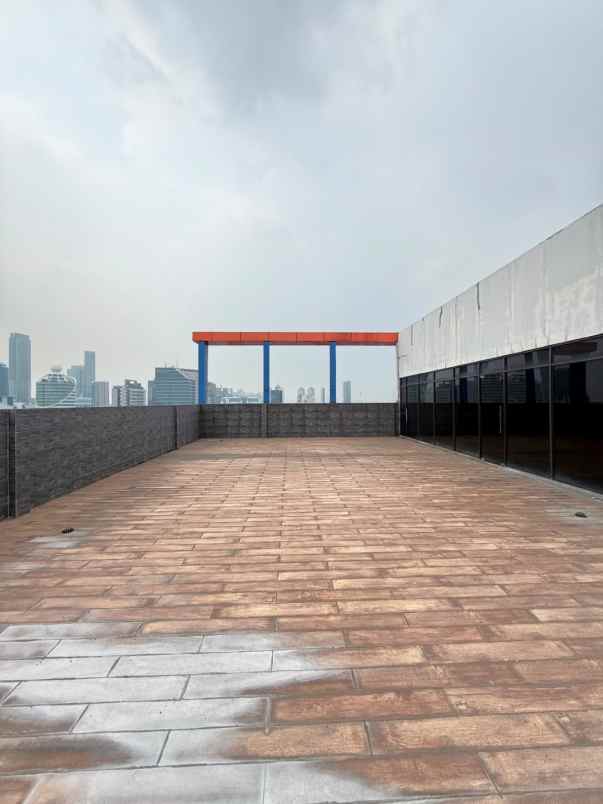 gedung hotel aktif bungur gunung sahari jakarta pusat