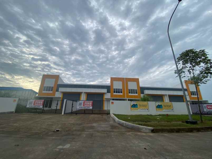 gudang baru siap pakai jababeka 8 cikarang