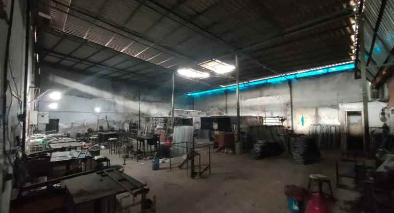 gudang daerah surabaya dekat kenjeran