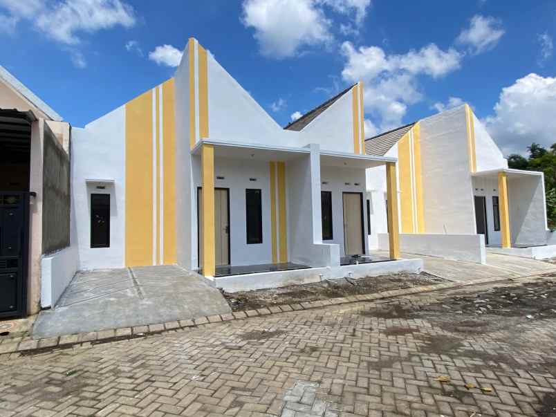 hunian lokasi dekat pintu tol sawojajar malang