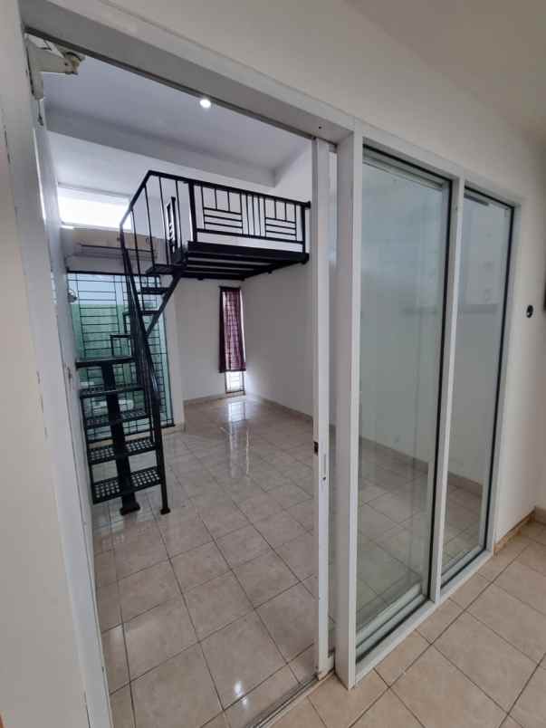 jarang ada rumah graha raya bintaro dibawah 1m