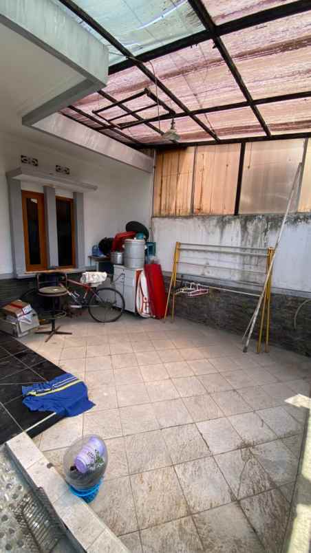 jual cepat rumah lokasi bagus di cluster cipageran