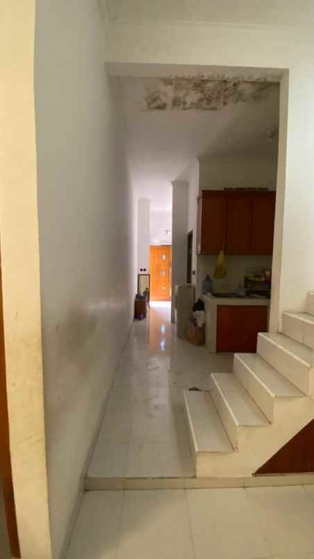 jual cepat rumah lokasi bagus di cluster cipageran