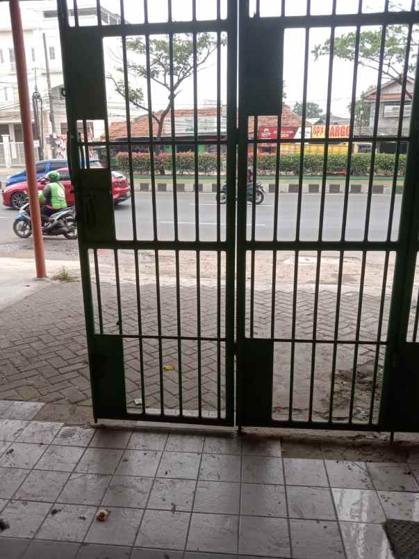 jual dan sewa ruko 3 lantai di raya serpong