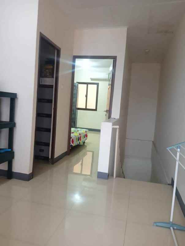 jual ruko komplek di kedoya utara kebon jeruk jakarta