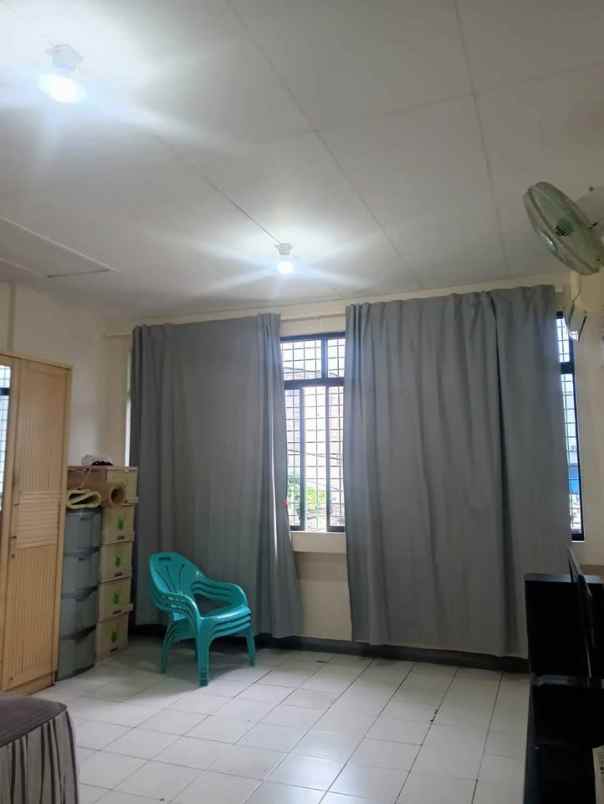 jual ruko komplek di kedoya utara kebon jeruk jakarta