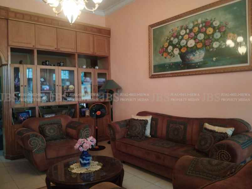 jual rumah 1 tingkat di jalan bunga tanjung xi medan