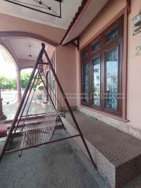 jual rumah 1 tingkat di jalan bunga tanjung xi medan