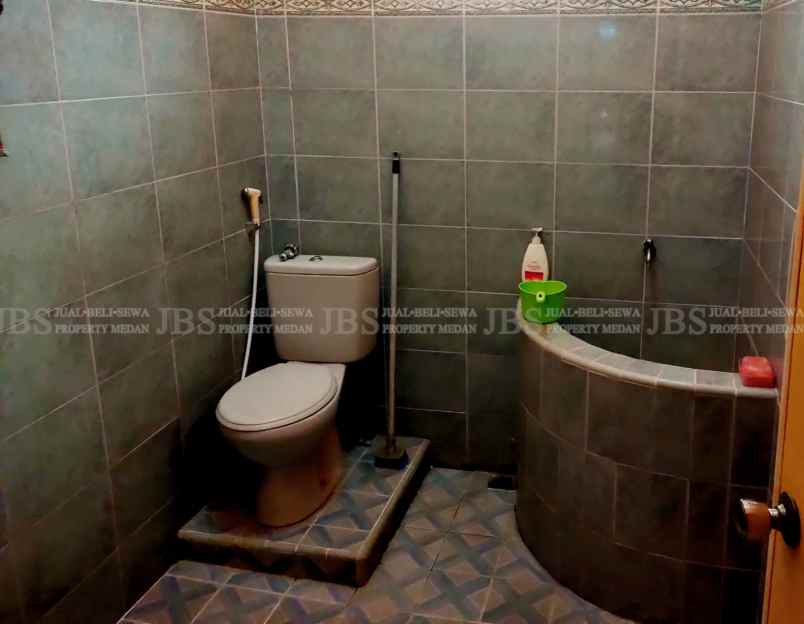 jual rumah 1 tingkat di jalan bunga tanjung xi medan