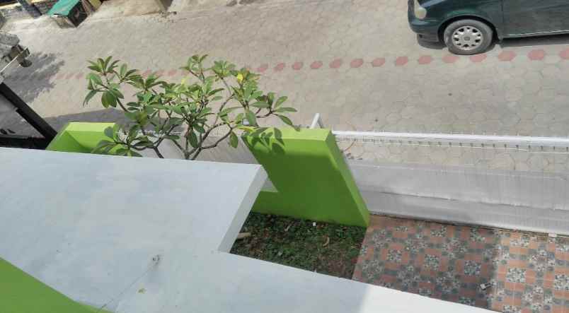 jual rumah 2 lantai di perum gsi 290jt nego