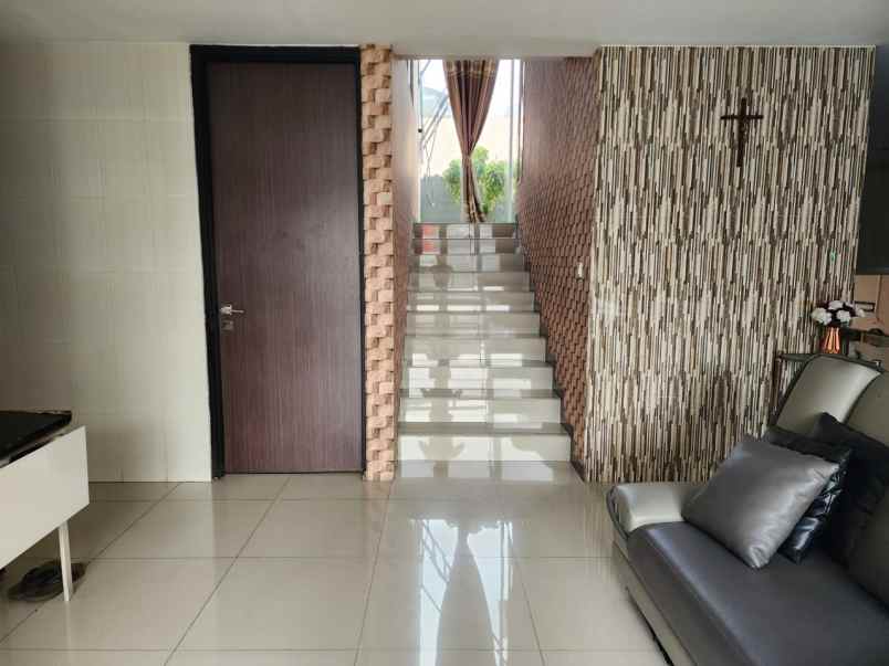jual rumah furnished citra garden 6 jak bar