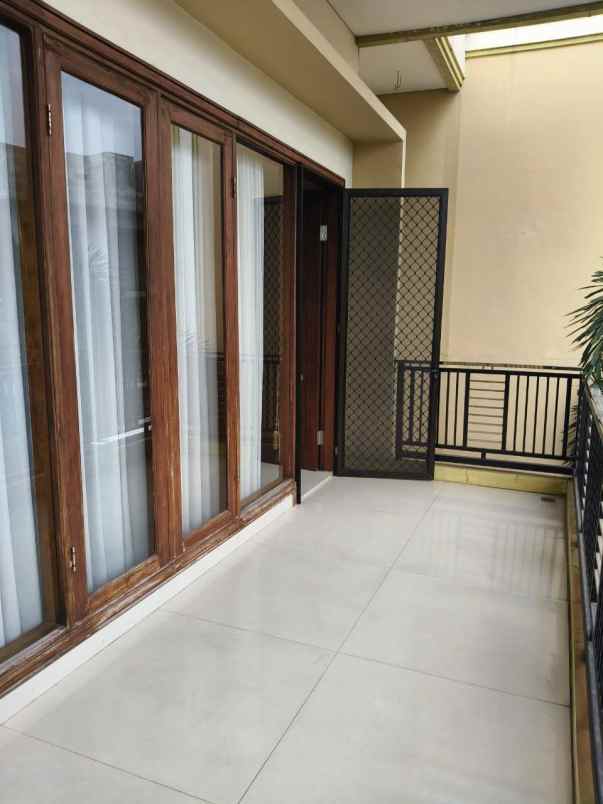 jual rumah jl dharmahusada mas surabaya
