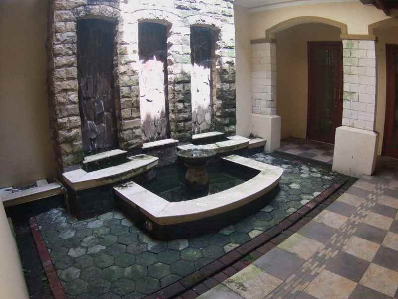 jual rumah mewah di rumah raffles hills cibubur