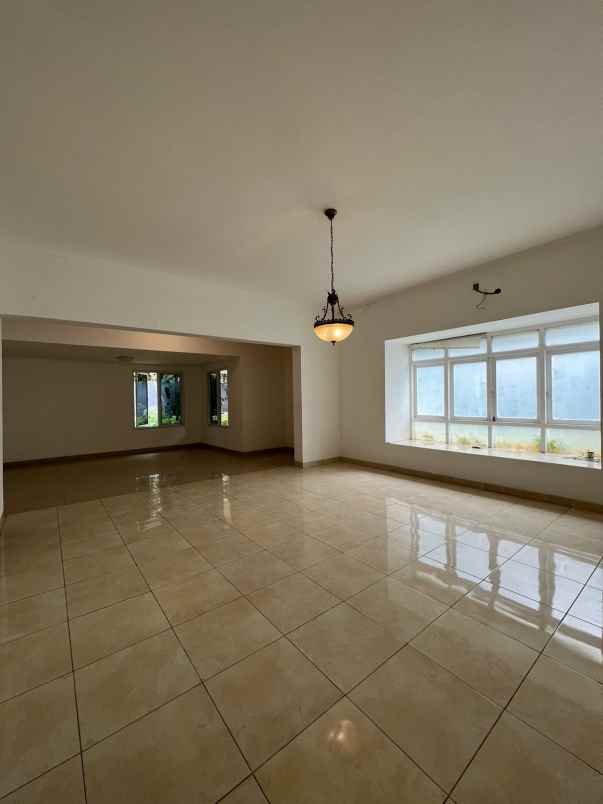 jual rumah mewah hook di brawijaya kebayoran baru