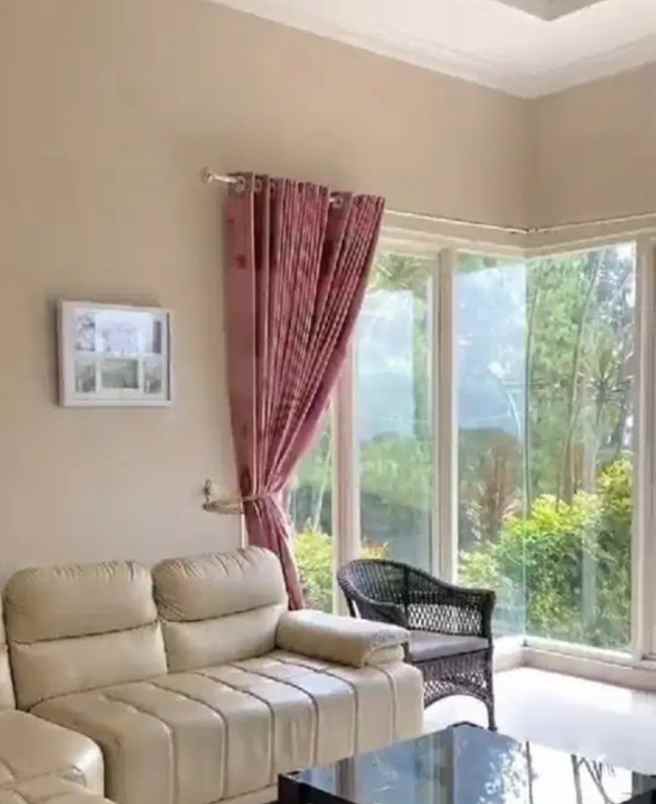 jual rumah minimalis di perum kusuma pinus kota batu