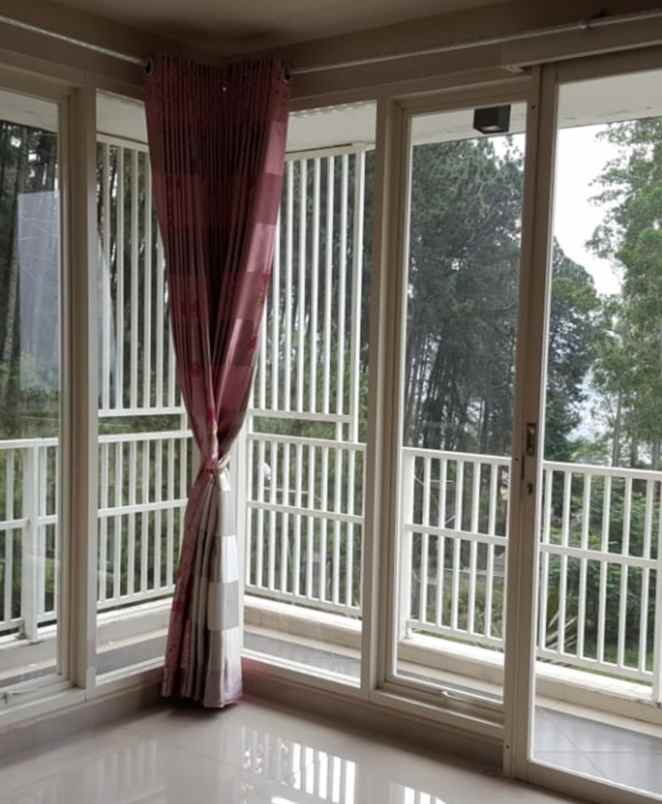 jual rumah minimalis di perum kusuma pinus kota batu