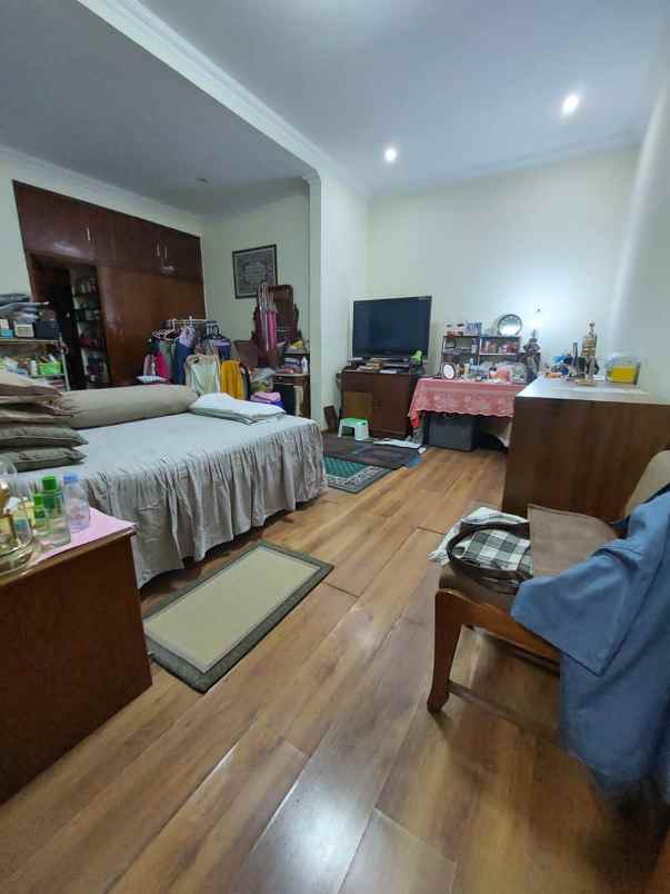 jual rumah siap huni di kemanggisan jakarta barat