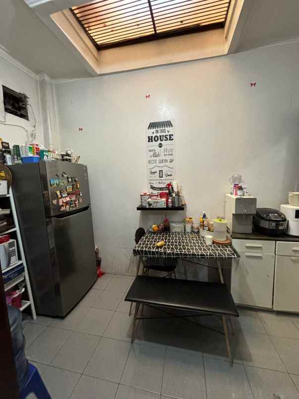 jual rumah strategis cikutra cibeunying kidul cicadas