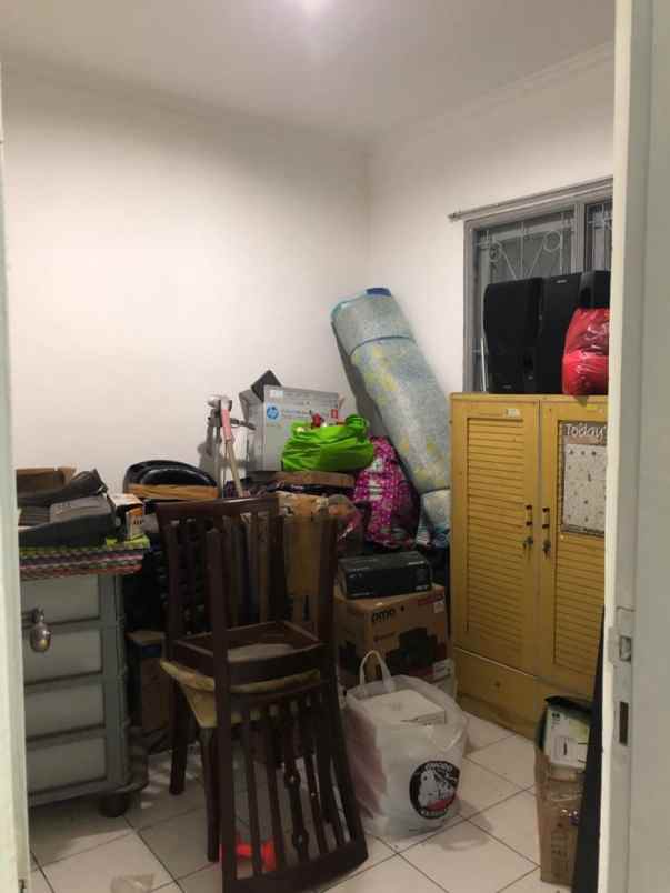 jual rumah taman palem lestari jak bar