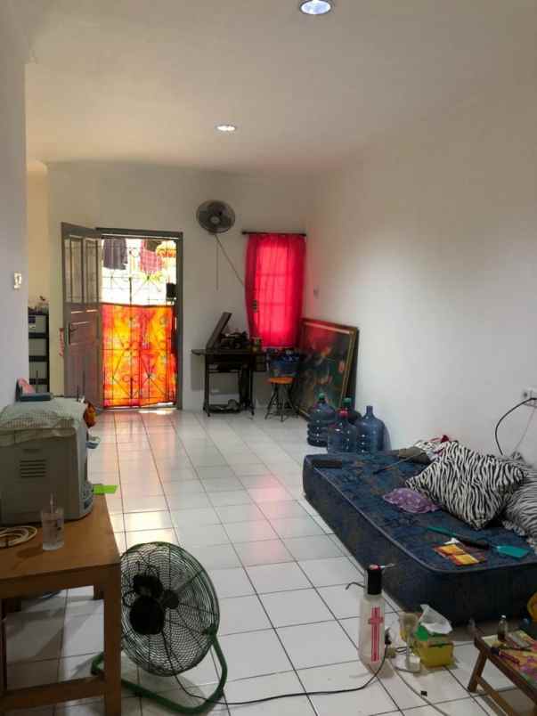 jual rumah taman palem lestari jak bar