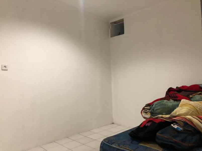 jual rumah taman palem lestari jak bar