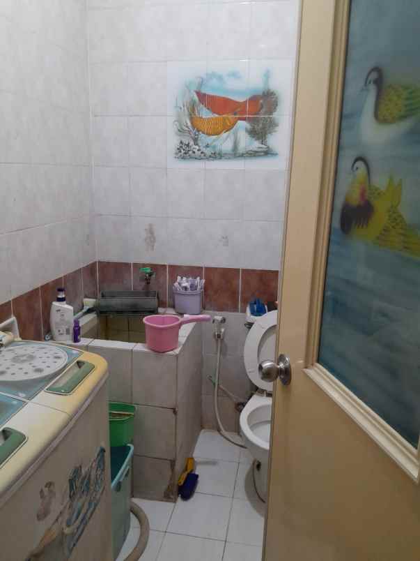 jual rumah taman palem lestari jak bar