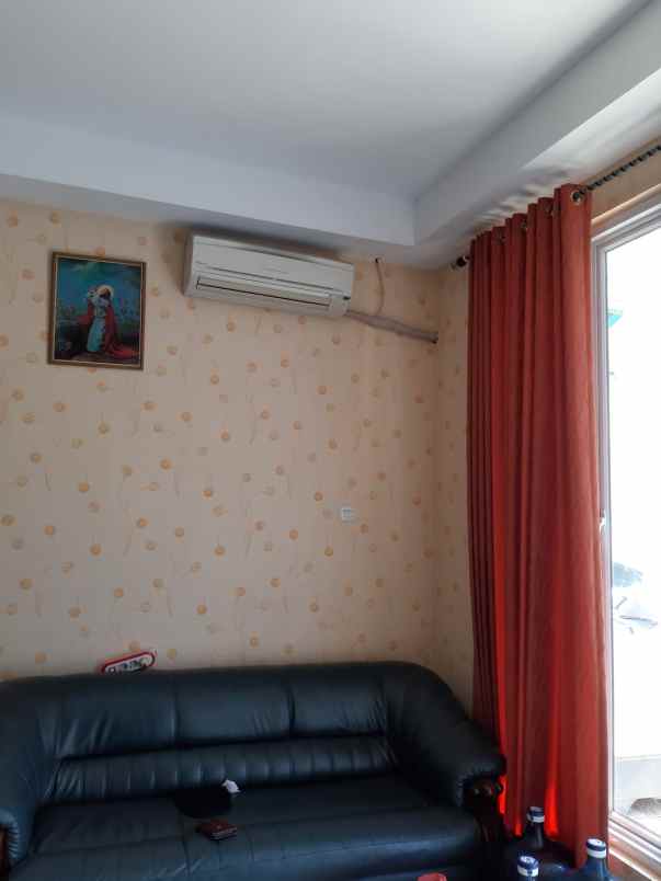 jual rumah taman palem lestari jak bar